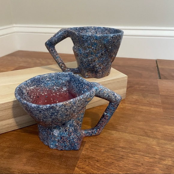 Contemporary’80’s vintage matching mugs - Picture 14 of 14